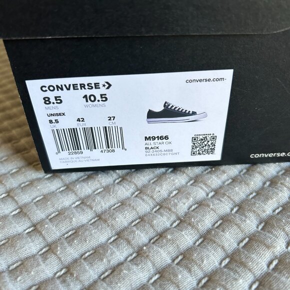 Converse Chuck Taylor All Star Canvas Black Low Top - Picture 4 of 4